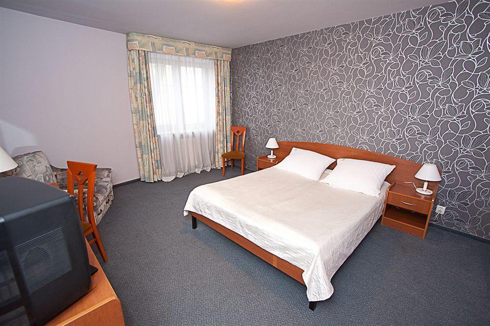 Hotel Gromada Radom Centrum Екстериор снимка